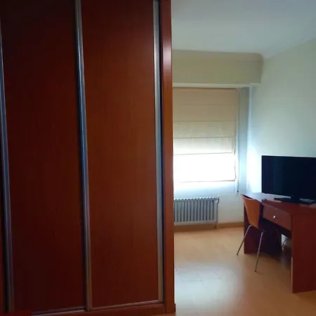 旅馆 圣罗克膳食公寓 *