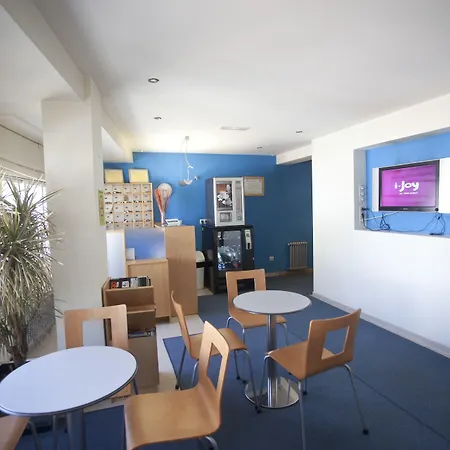 圣罗克膳食公寓 * 卢戈